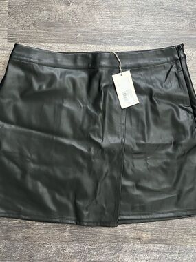 NWT A New Day Target pleather faux leather skirt high waist fold over pockets